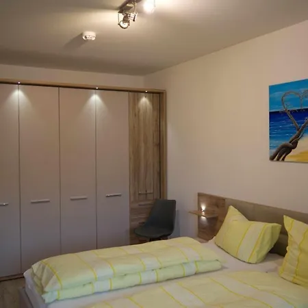 Inselblume 44 - Mit Balkon Im Zentrum Von Feriehus *