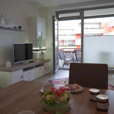 Inselblume 44 - Mit Balkon Im Zentrum Von Feriehus