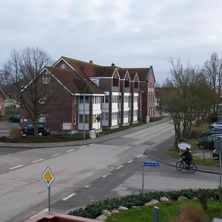 Inselblume 44 - Mit Balkon Im Zentrum Von Feriehus